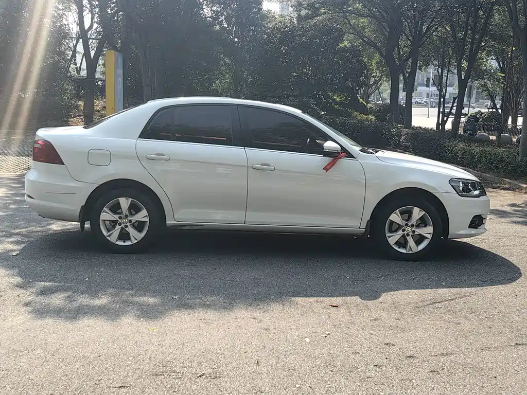 Volkswagen Bora — миниатюра 14