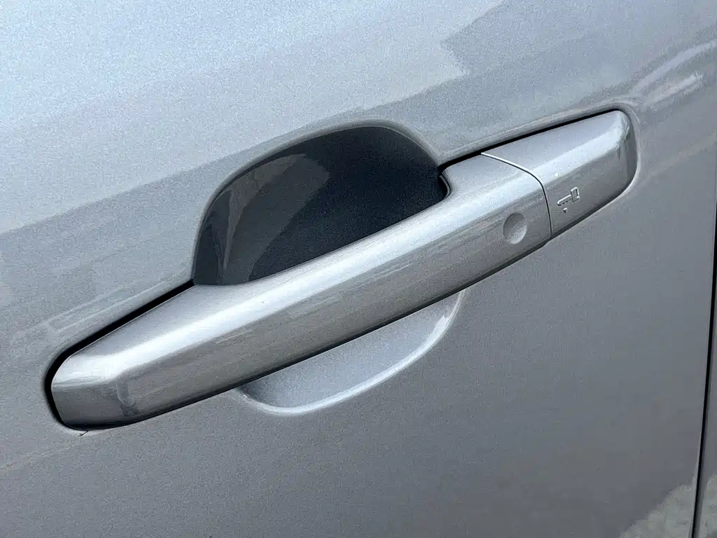 Jaguar F-PACE — миниатюра 22