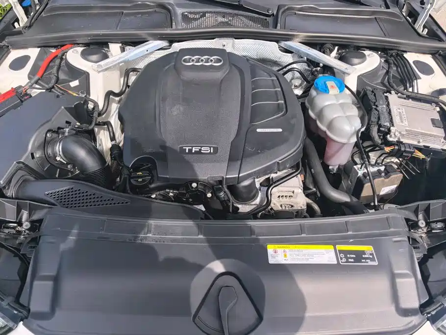 Audi A4L — миниатюра 10