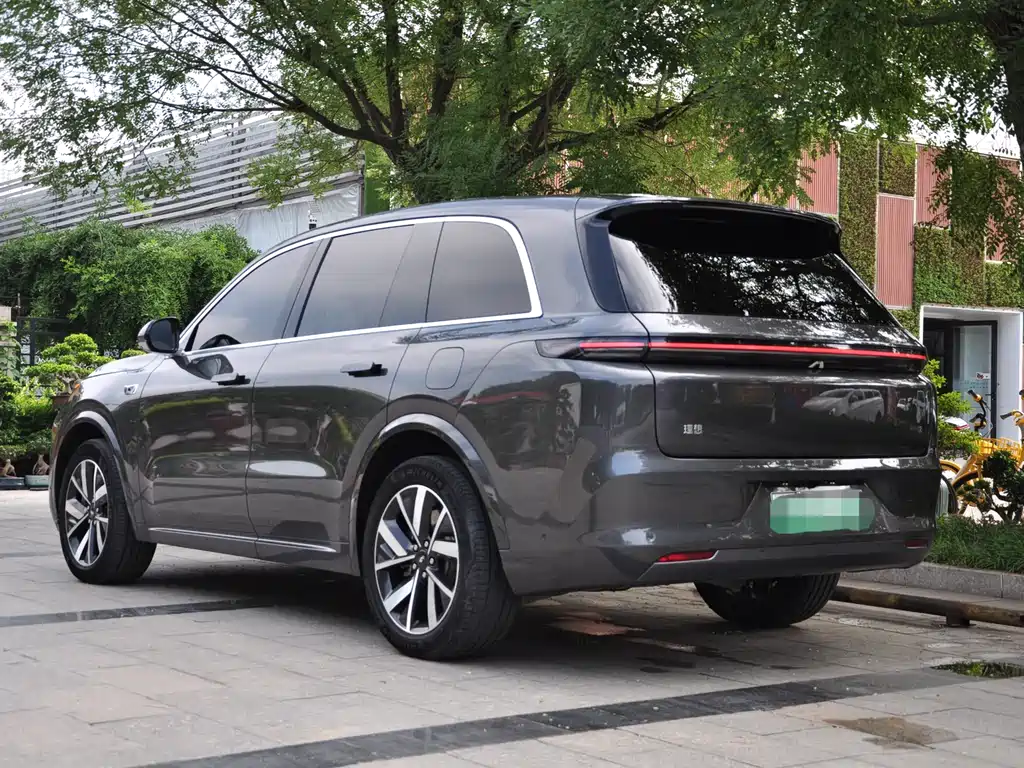 Li Auto L8 2023 Pro