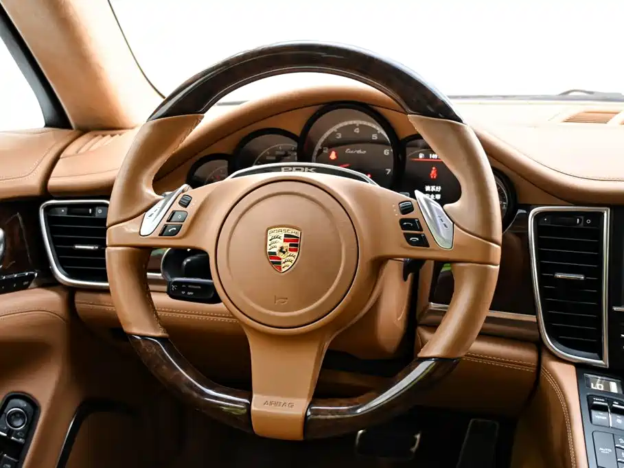 Porsche Panamera — миниатюра 14