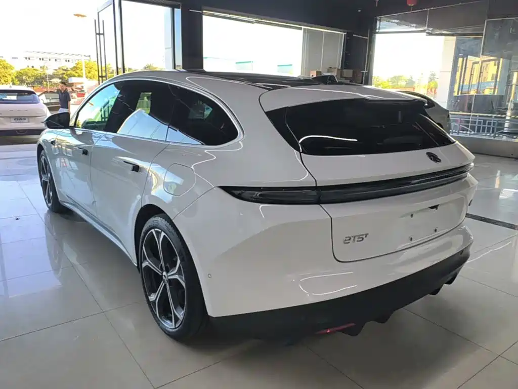 NIO ET5T — миниатюра 5