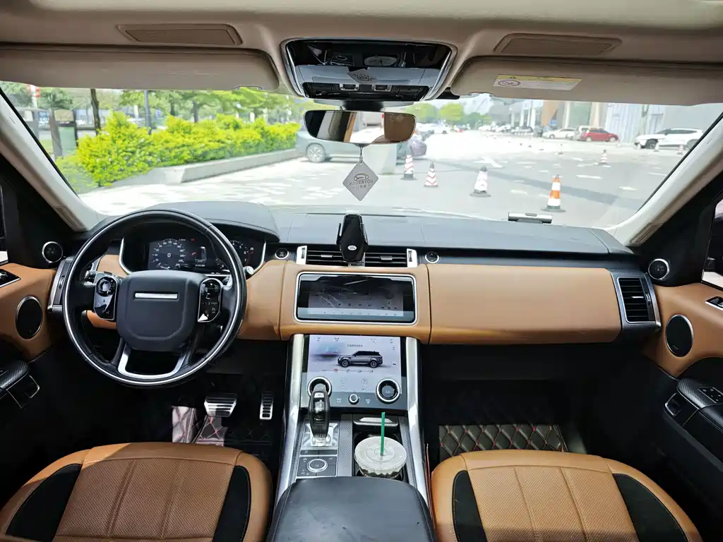 Land Rover Sport — миниатюра 7