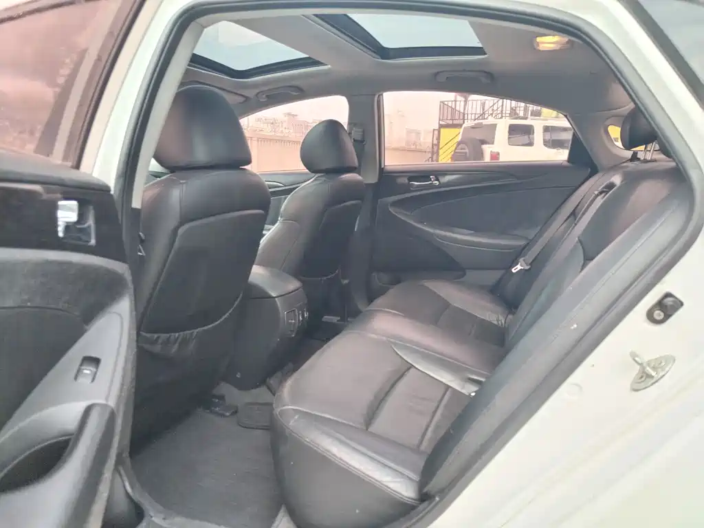 Hyundai Sonata — миниатюра 16