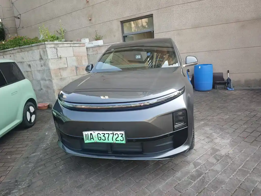 Li Auto L6 2024 Pro