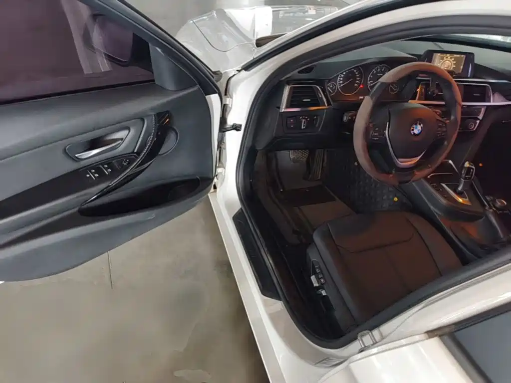 BMW 3 Series — миниатюра 16