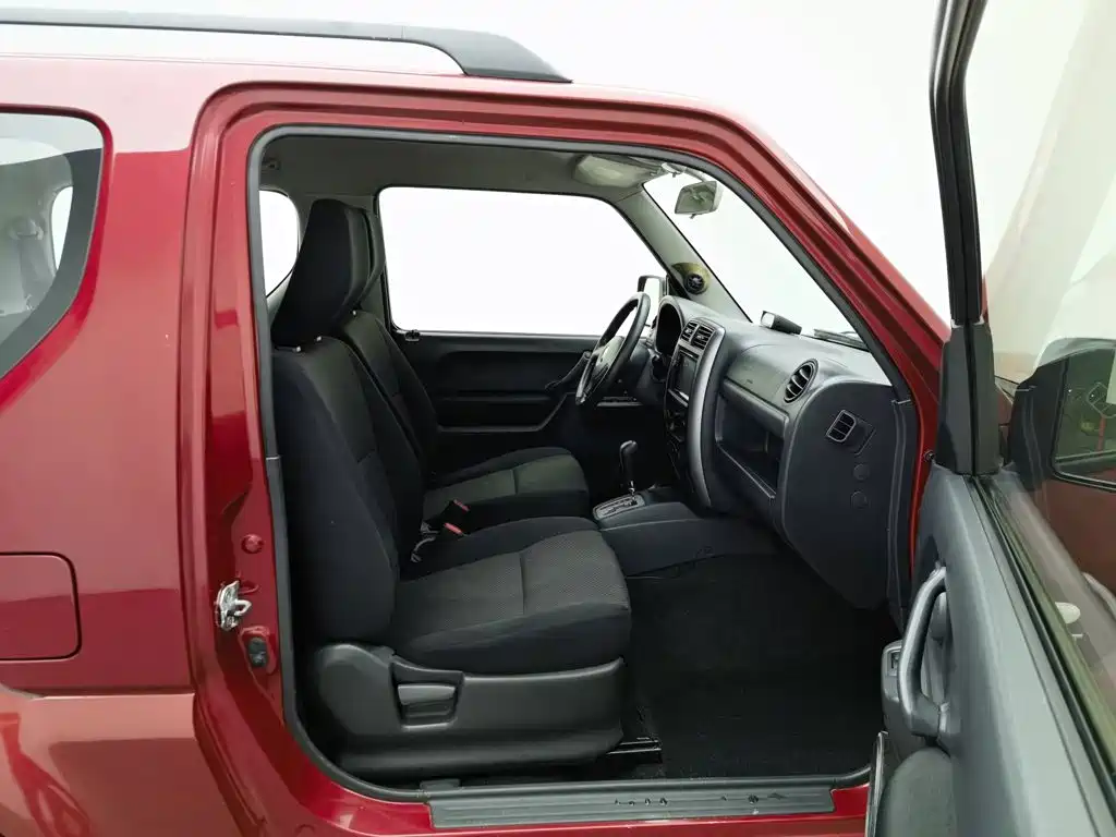 Suzuki Jimny — миниатюра 23