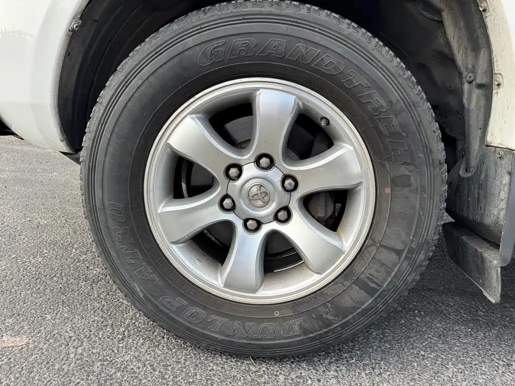 Toyota Prado (Import) — миниатюра 19