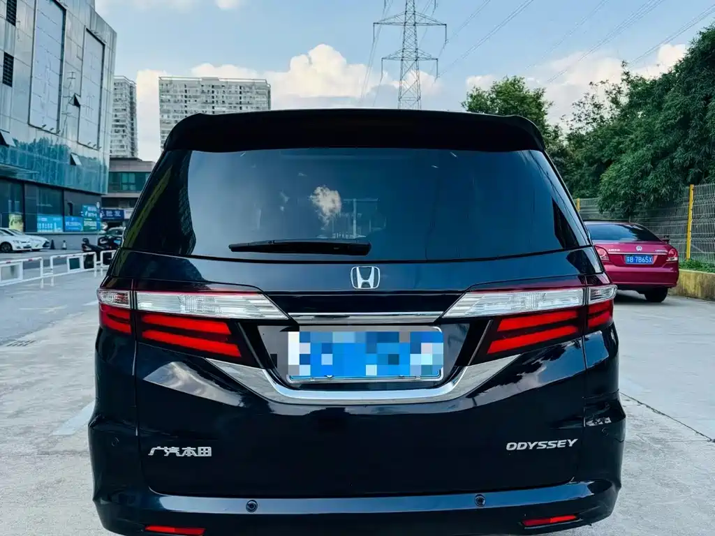 Honda Odyssey — миниатюра 8