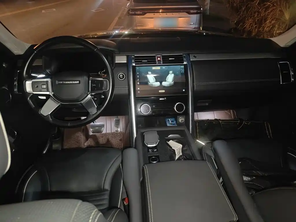 Land Rover Discovery — миниатюра 5