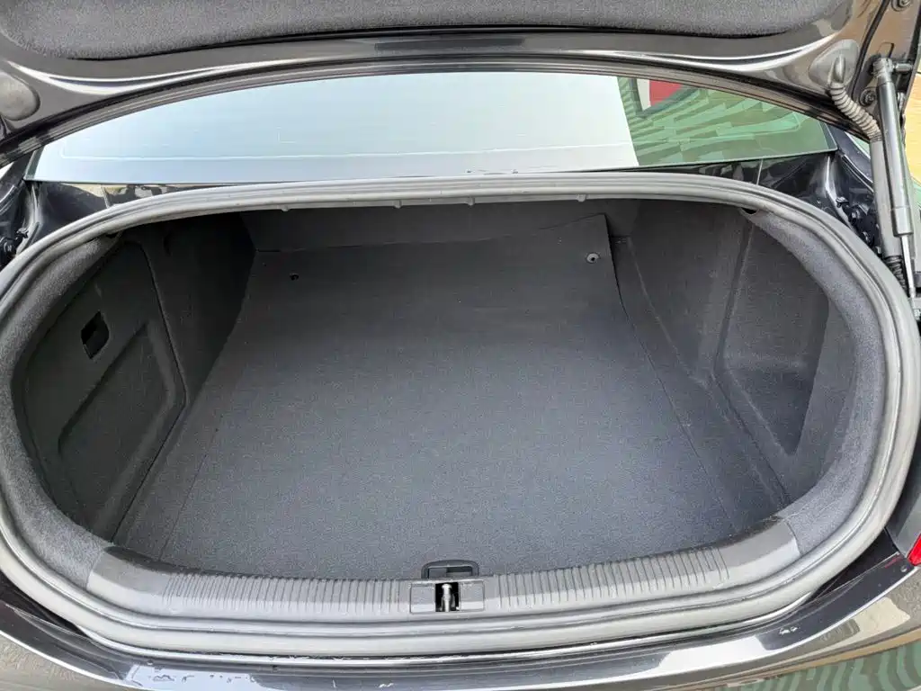 Audi A6L — миниатюра 16