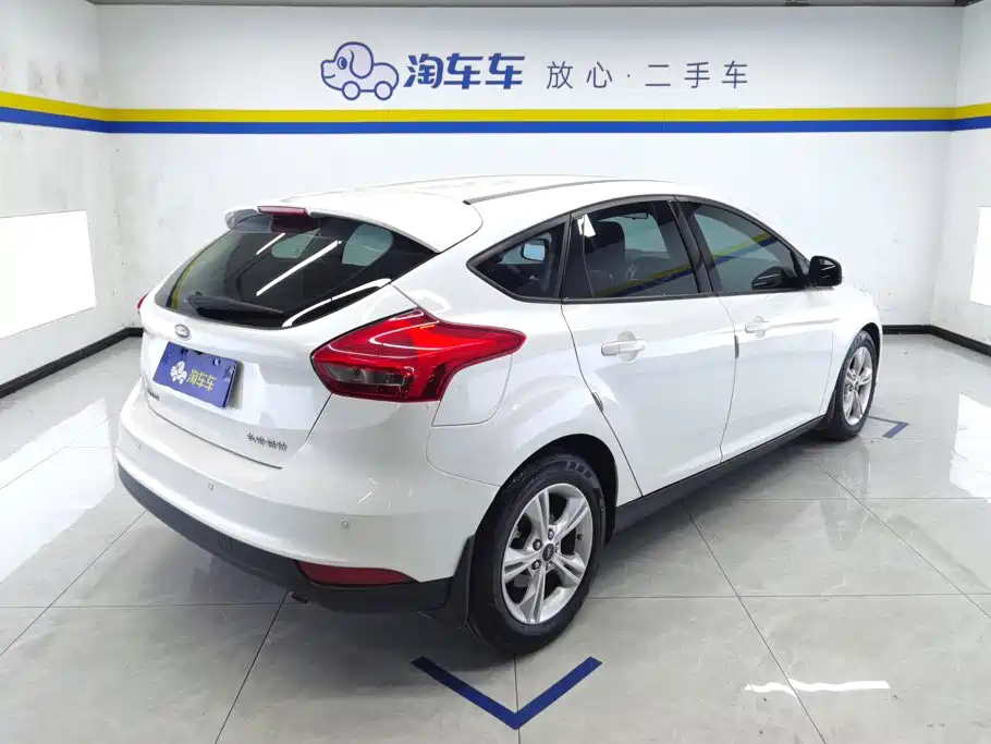 Ford Focus — миниатюра 3
