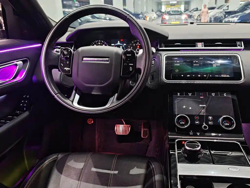 Land Rover Velar — миниатюра 11