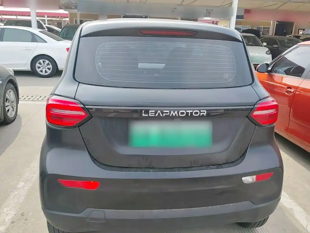 Leapmotor Leapmotor T03 — миниатюра 6