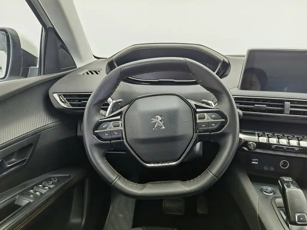 Peugeot 4008 — миниатюра 11