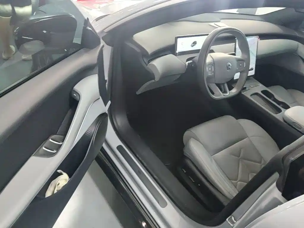 NIO ET5T — миниатюра 16