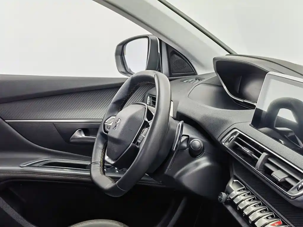 Peugeot 4008 — миниатюра 22
