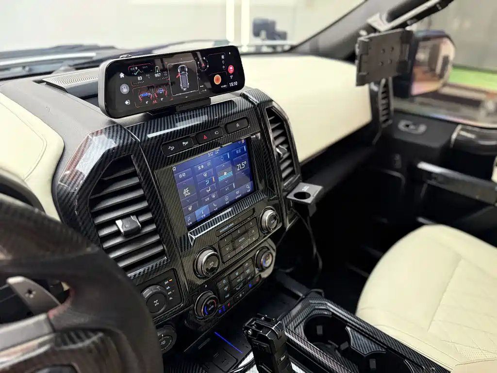 Ford F-150 Raptor — миниатюра 8