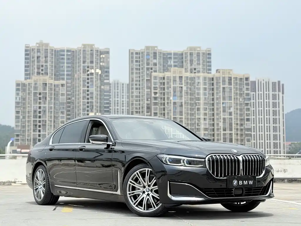 BMW 7 Series — миниатюра 4