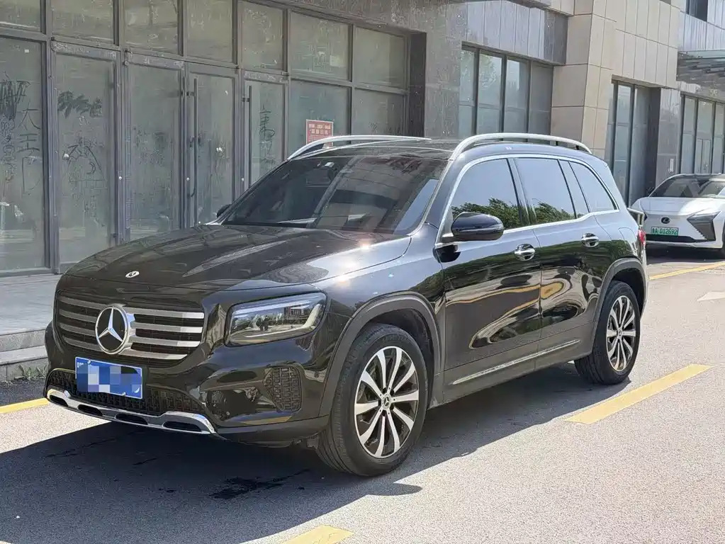 Mercedes-Benz GLB 2024