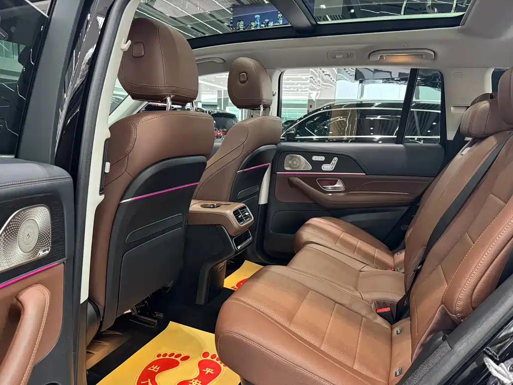 Mercedes-Benz GLS — миниатюра 16
