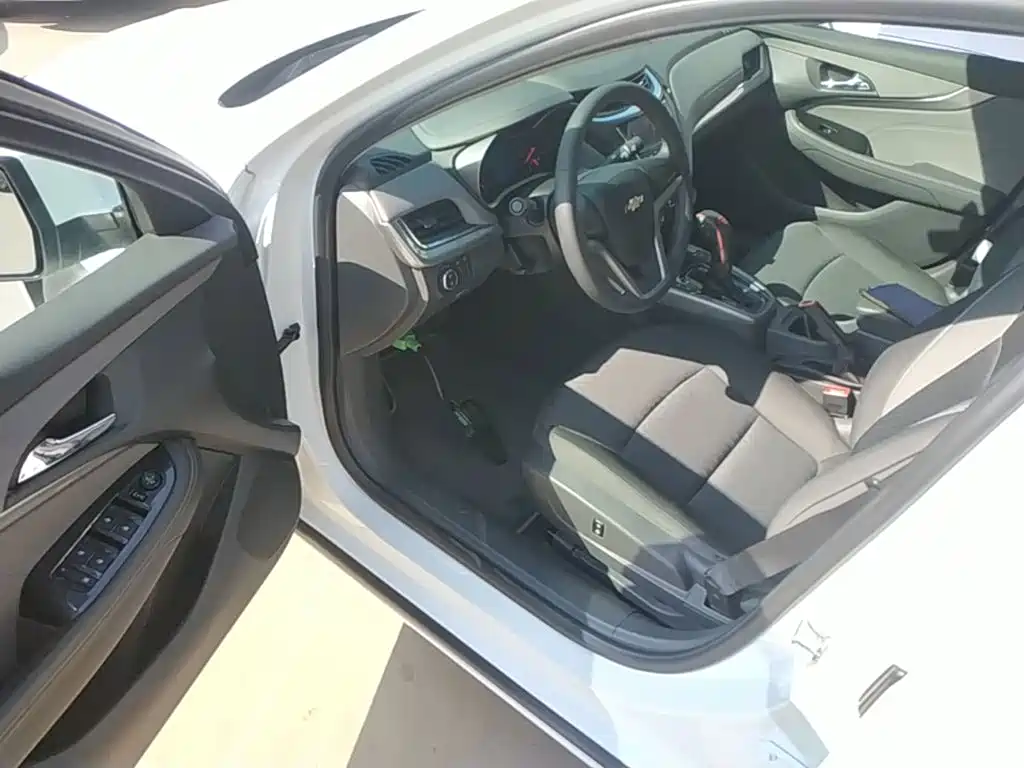 Chevrolet Malibu — миниатюра 16
