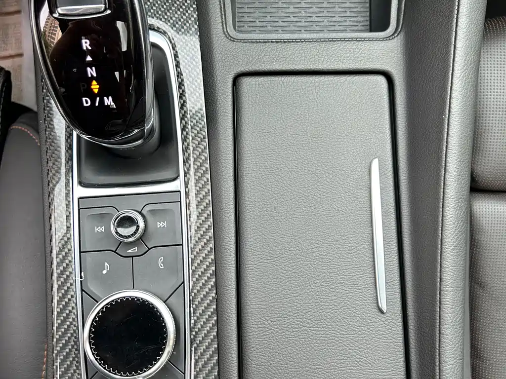 Cadillac CT5 — миниатюра 22