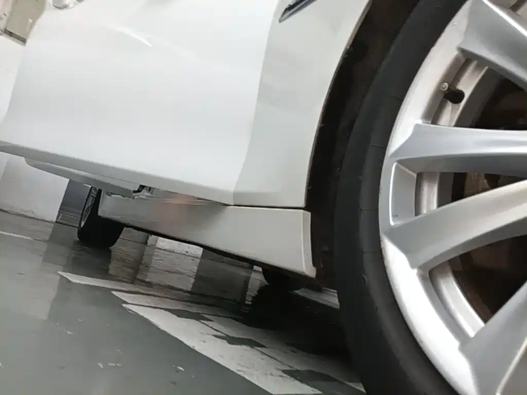BMW 5 Series — миниатюра 21