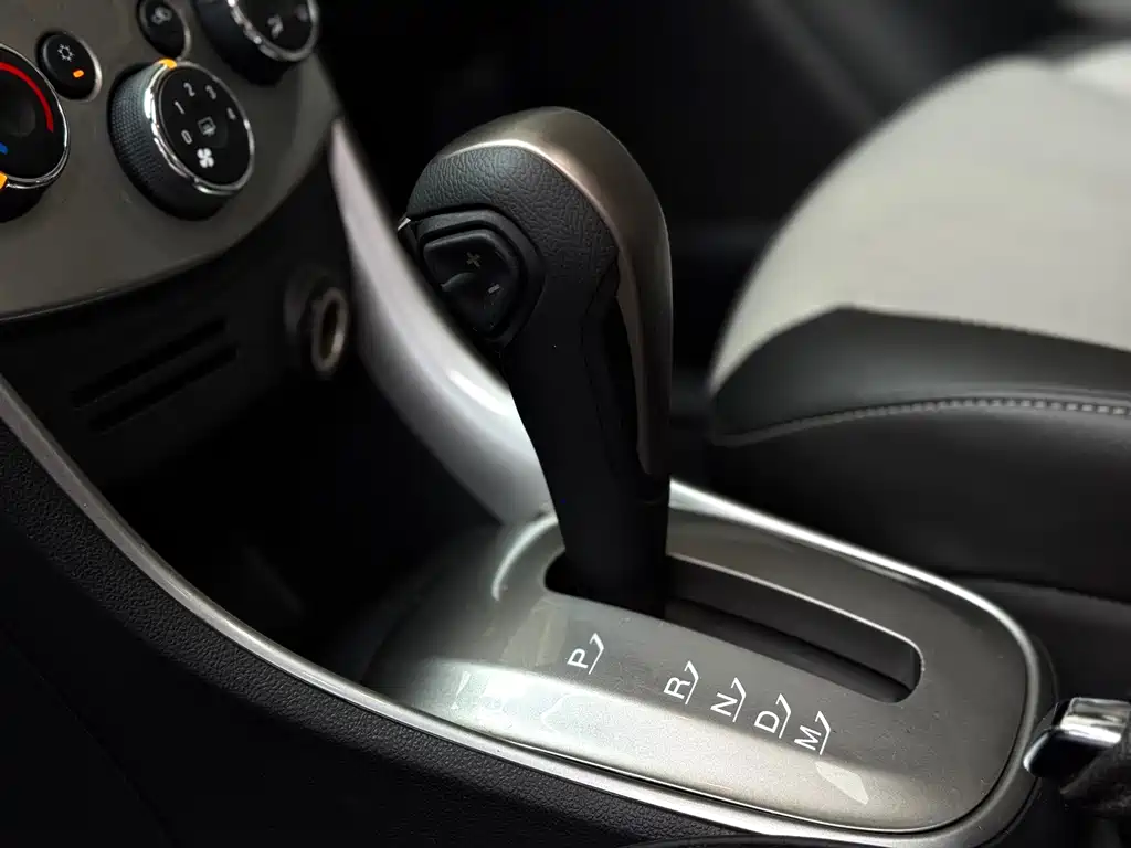 Chevrolet Trax — миниатюра 15