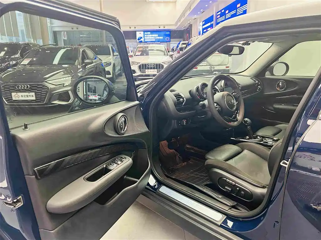 MINI Mini Clubman — миниатюра 21
