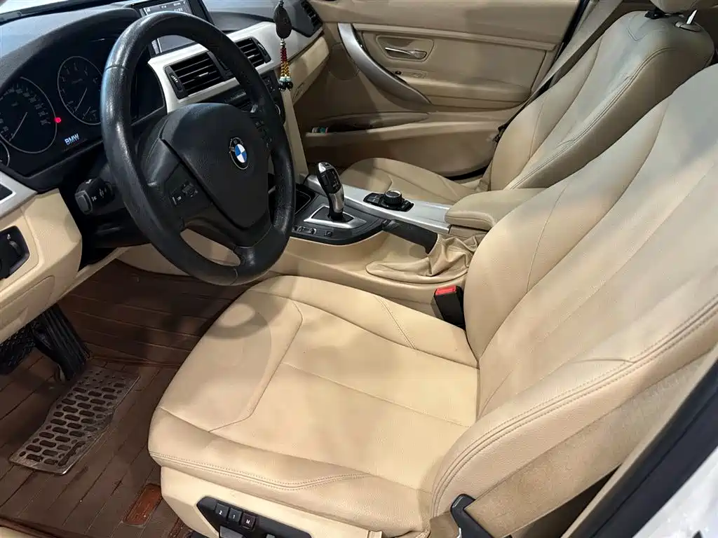 BMW 3 Series — миниатюра 10