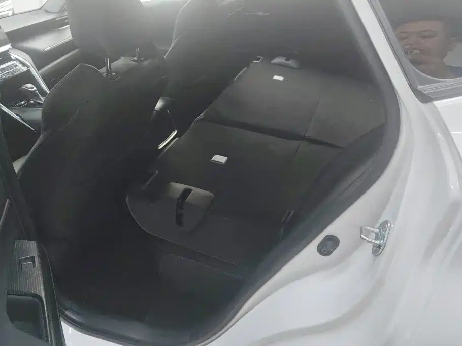 Toyota Venza — миниатюра 11