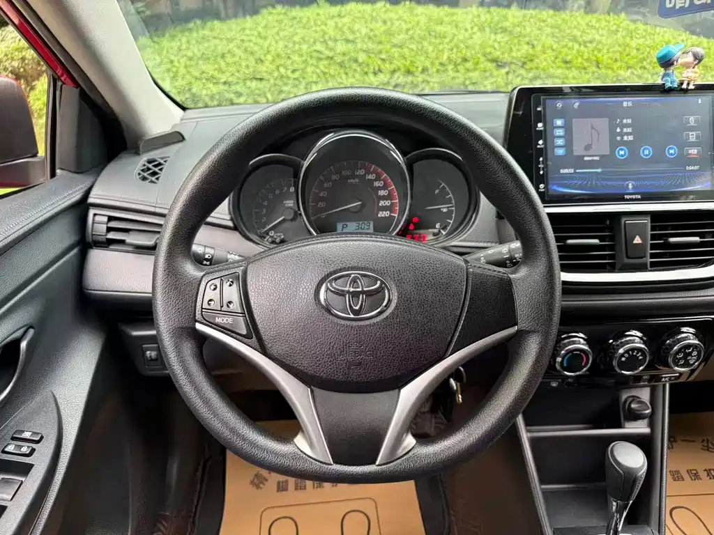 Toyota Vios FS — миниатюра 7
