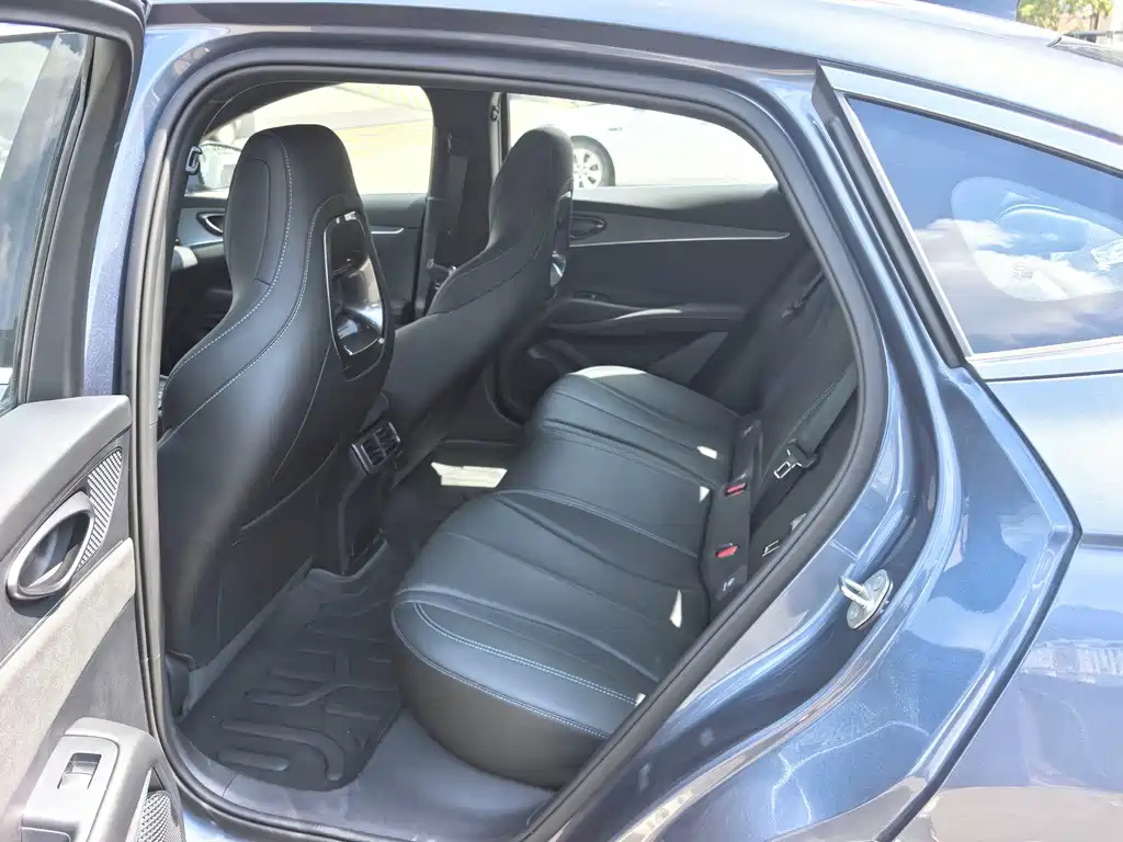 BYD Seal 06 — миниатюра 11