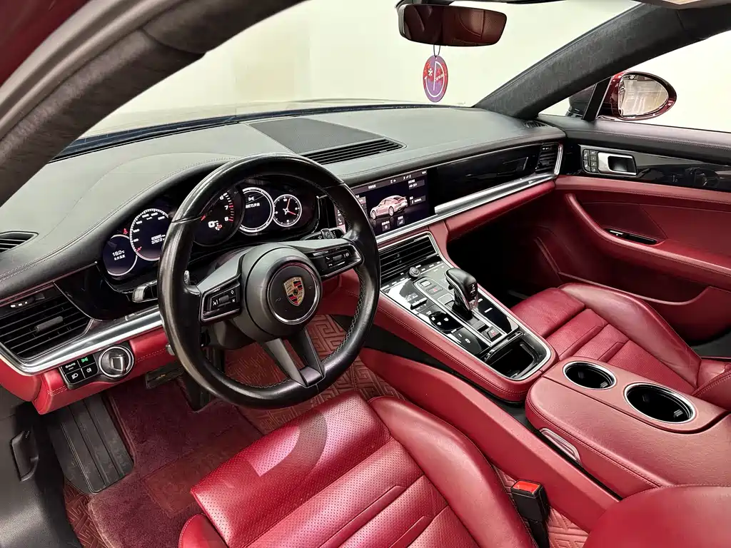 Porsche Panamera — миниатюра 9