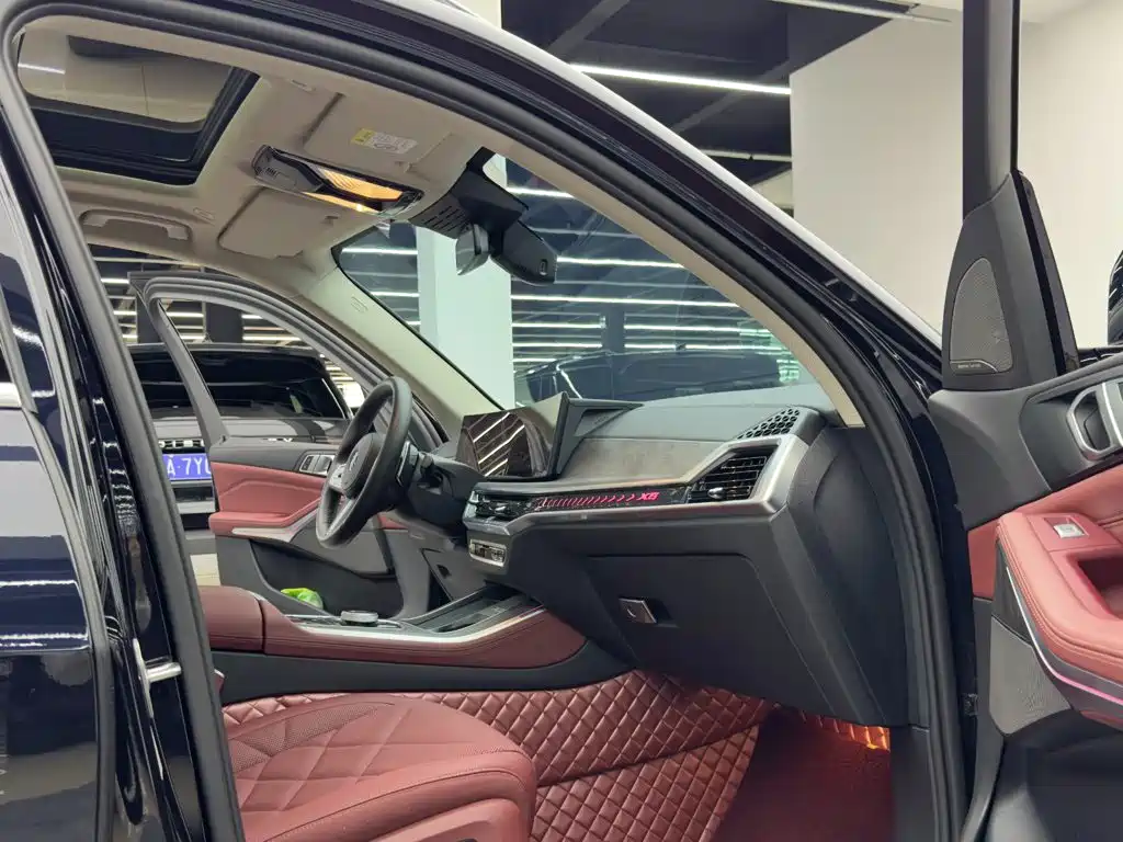 BMW X5 — миниатюра 10
