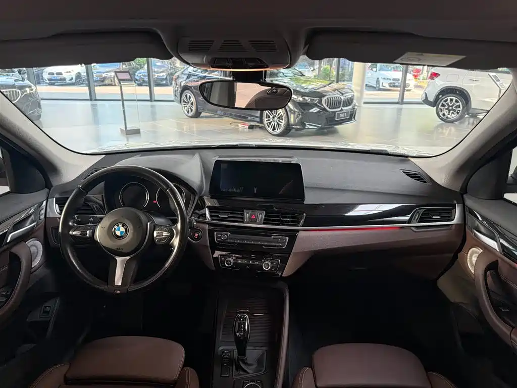 BMW X1 — миниатюра 5