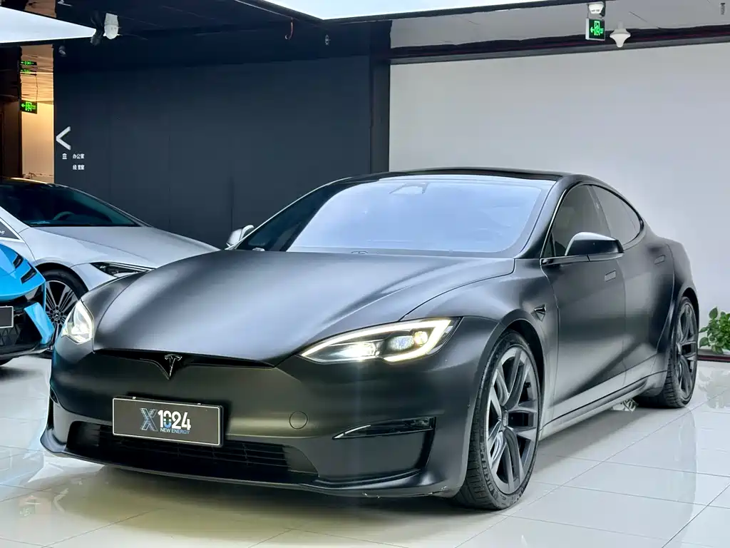 Tesla Model S 2024