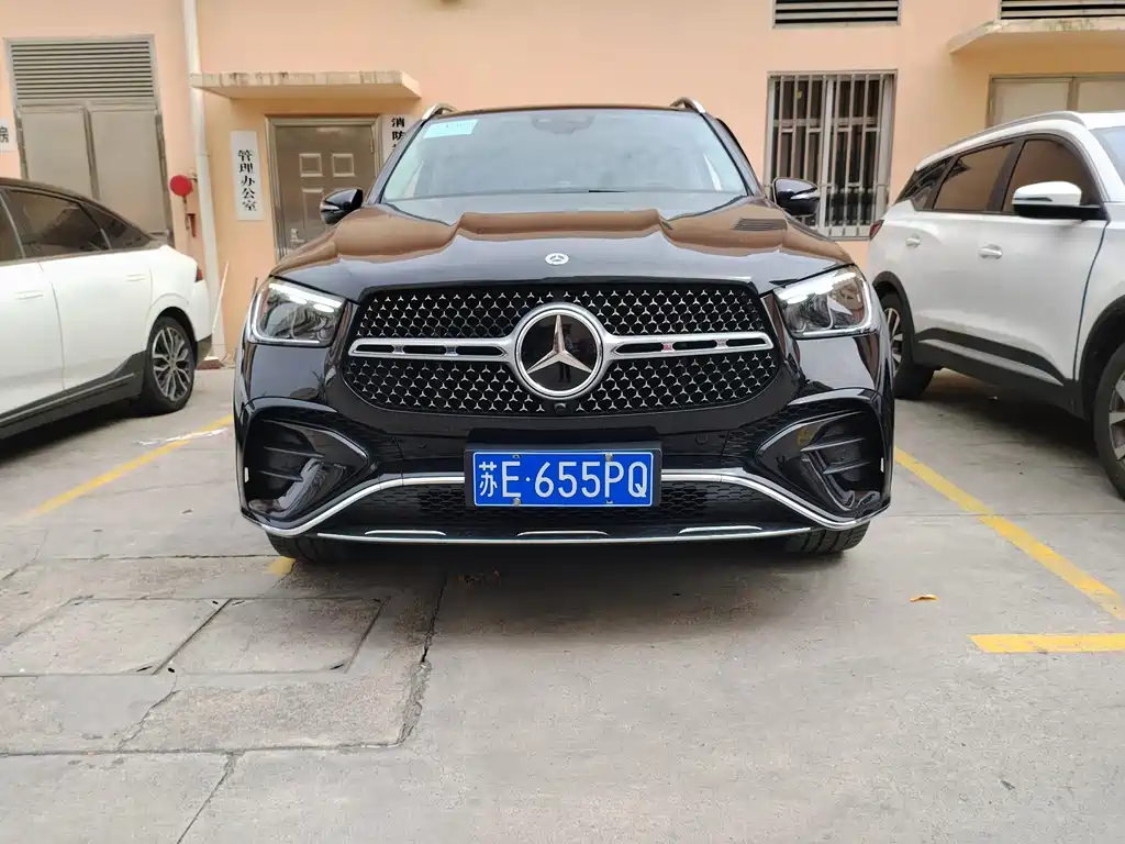 Mercedes-Benz GLE (Import) — миниатюра 2