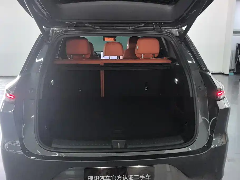 Li Auto Li L6 — миниатюра 4