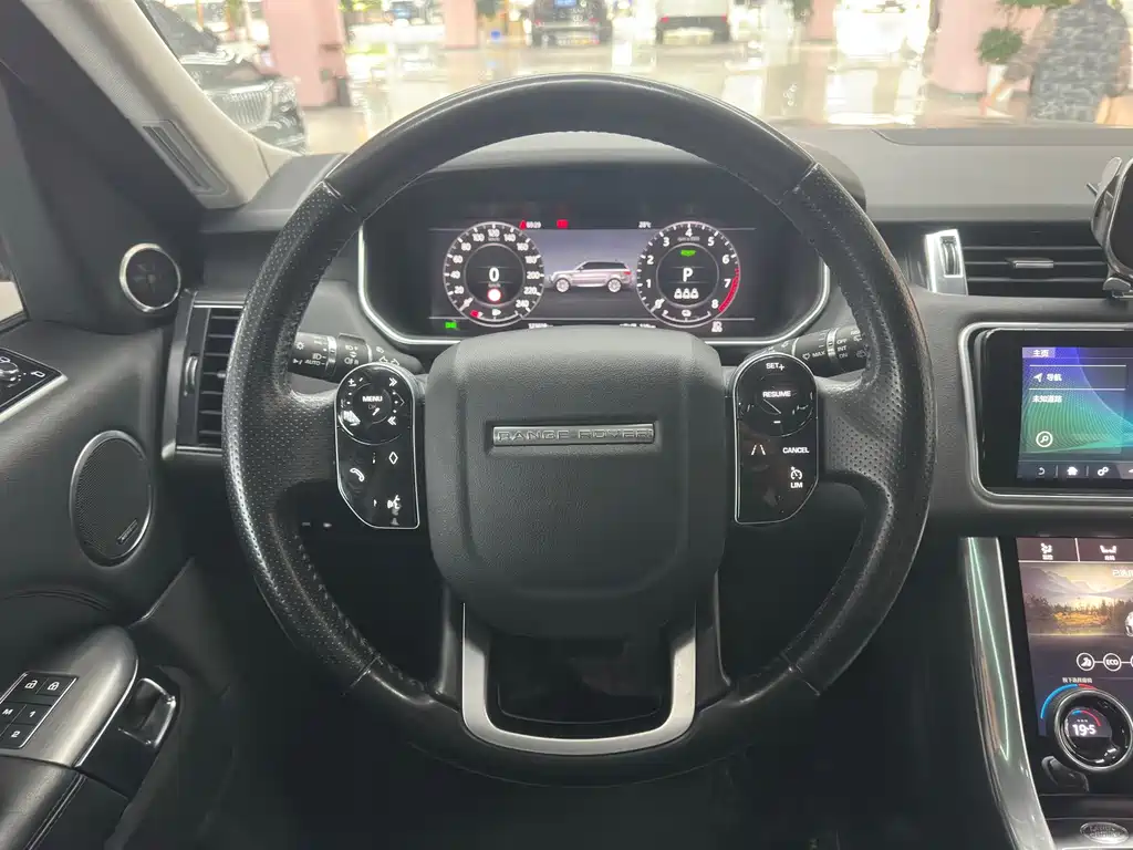 Land Rover Sport PHEV — миниатюра 3