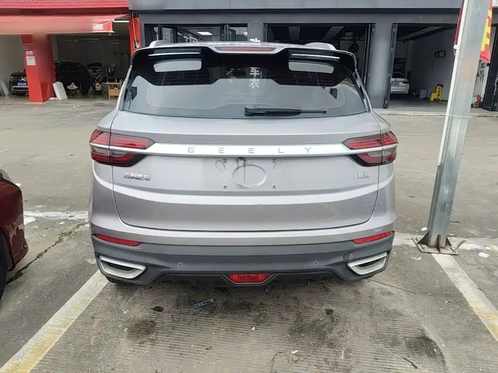 Geely Binyue — миниатюра 6