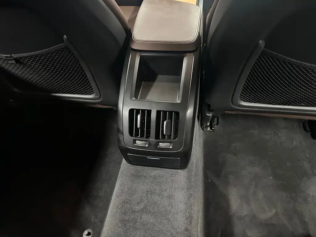 Volvo S90 — миниатюра 13