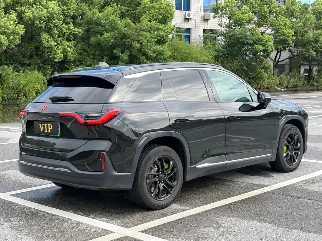 NIO ES6 — миниатюра 6