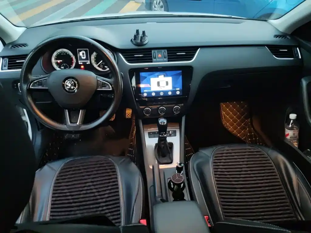 Skoda Octavia — миниатюра 13