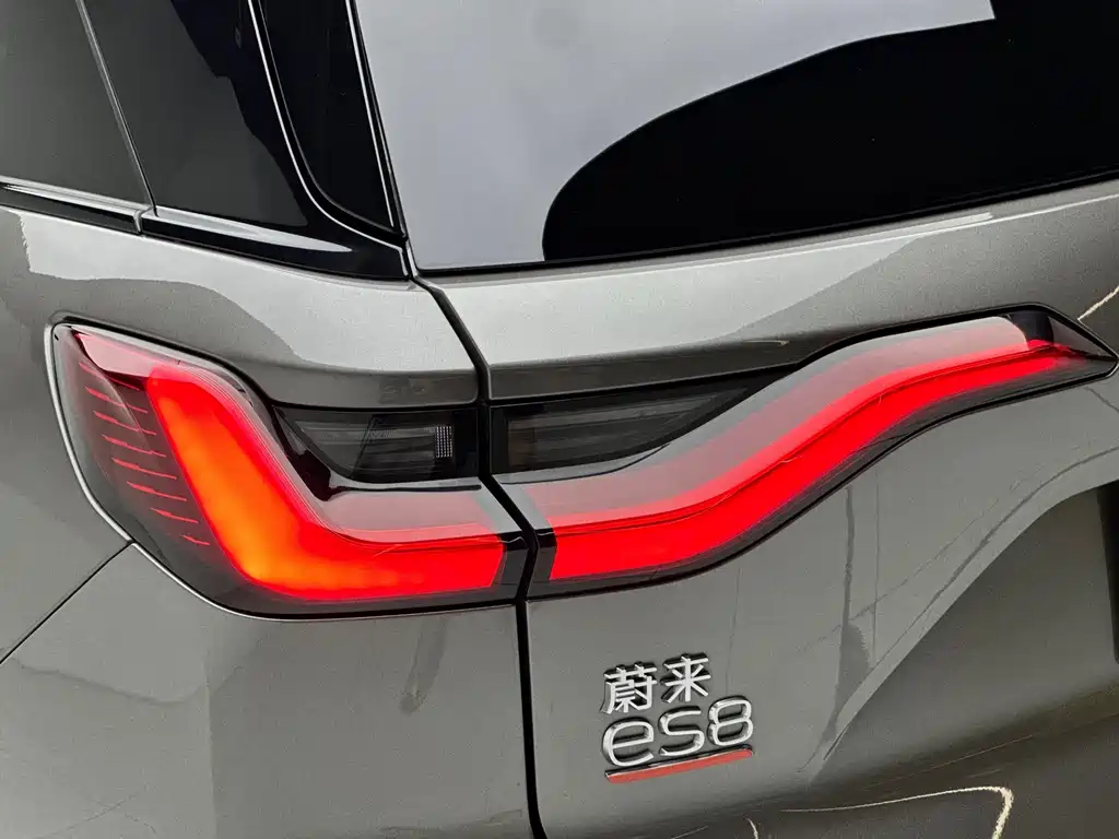 NIO ES8 — миниатюра 17