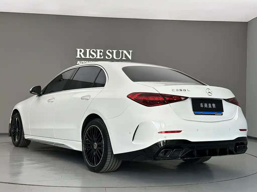 Mercedes-Benz C-Class — миниатюра 5