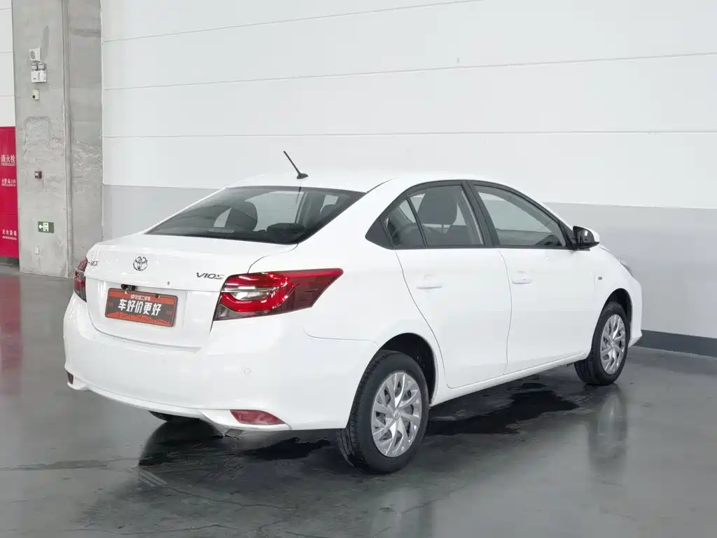 Toyota Vios — миниатюра 2