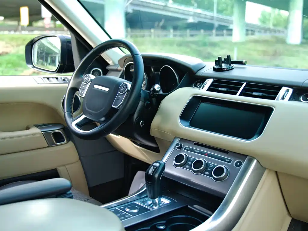 Land Rover Sport — миниатюра 15