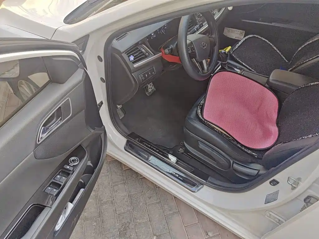 Hyundai Mistra — миниатюра 14